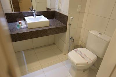 بوسینز پریم هتل