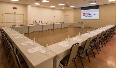 هیلتون گاردن این بلو هریزنت