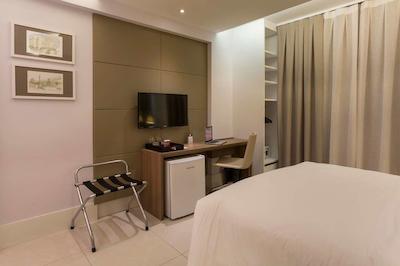 هیلتون گاردن این بلو هریزنت