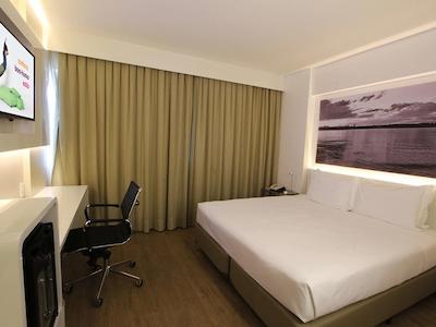 هتل ایبیز استیلز براسیلیا ارپرتو