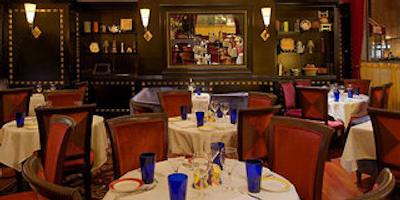 استپینیپل ان ایکنیک هتل د لوپ