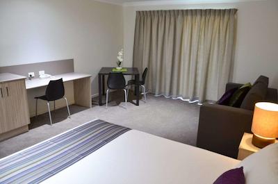 اکنو لج بیچسید