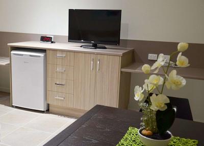 اکنو لج بیچسید