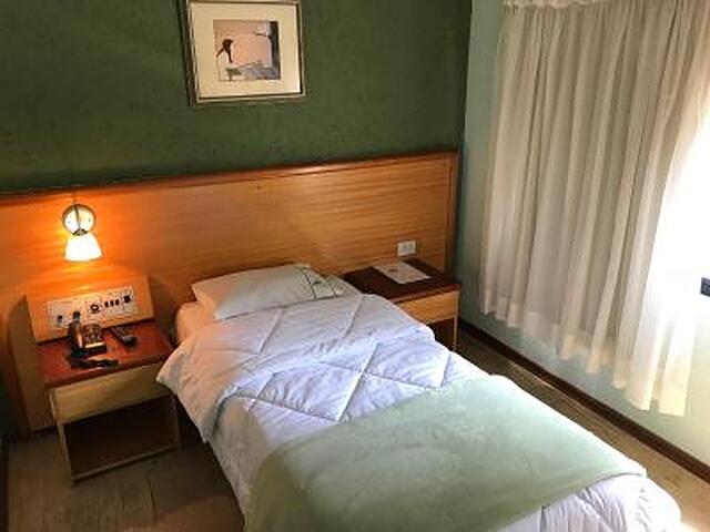 رسیدنشیال پانتانال چاکارا کلابین هتل