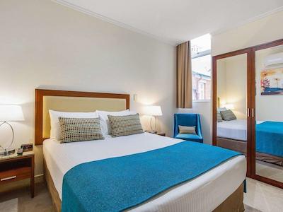 کوالیتی هتل رجنت رکهامپتون