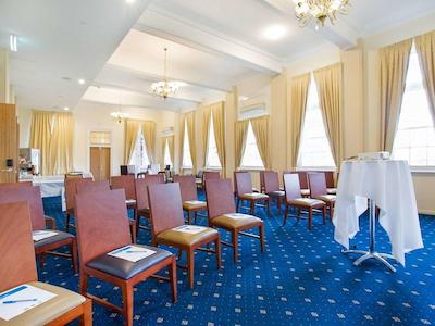 کوالیتی هتل رجنت رکهامپتون