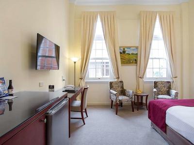 کوالیتی هتل رجنت رکهامپتون