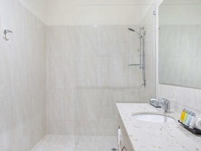 کوالیتی هتل رجنت رکهامپتون