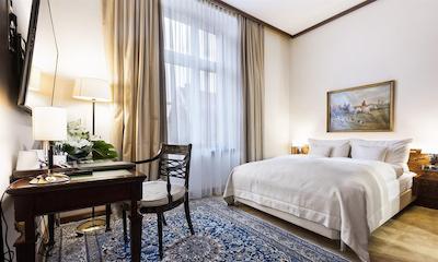 لیوینگ هتل د مدیسی