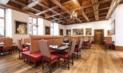 لیوینگ هتل د مدیسی