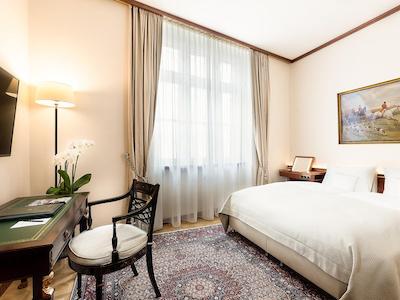 لیوینگ هتل د مدیسی