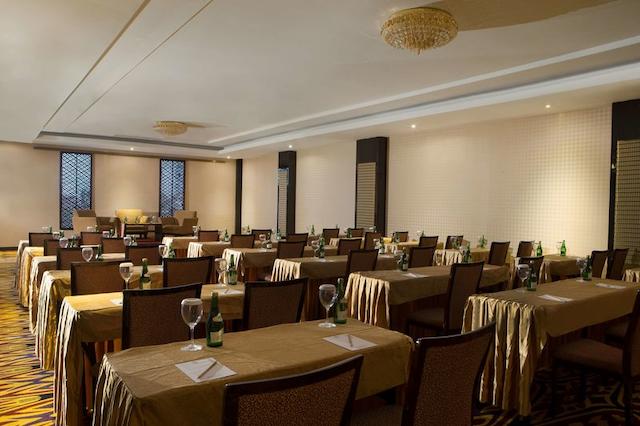 بست وسترن پلاس ماکاسار بیچ