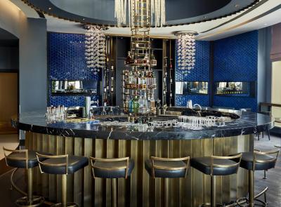 کرون پلازا دوحه وست بی