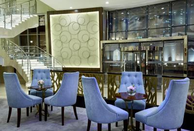 کرون پلازا دوحه وست بی