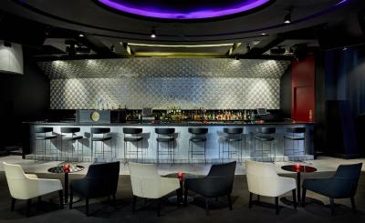 کرون پلازا دوحه وست بی