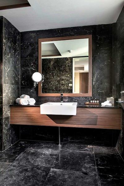 هوگومنت هتل