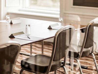 مرکور ابردین کالدنیان هتل