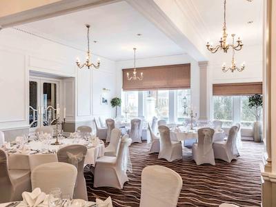 مرکور ابردین کالدنیان هتل