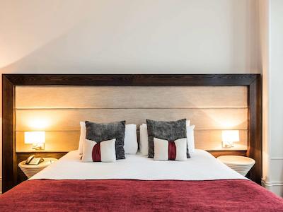 مرکور ابردین کالدنیان هتل