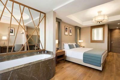 رامادا ادانا