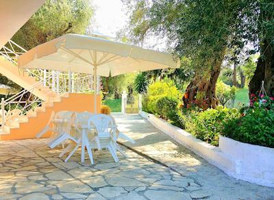 ماریلنا اپارتمنتز اند استودیز