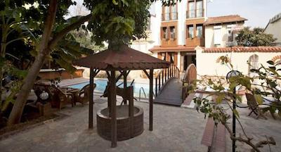 کسل بوتیک هتل