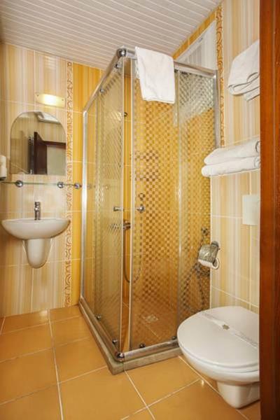 کسل بوتیک هتل