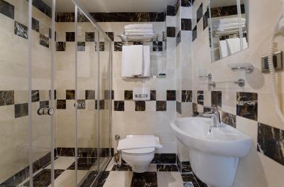 کسل بوتیک هتل