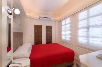 کسل بوتیک هتل