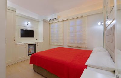 کسل بوتیک هتل