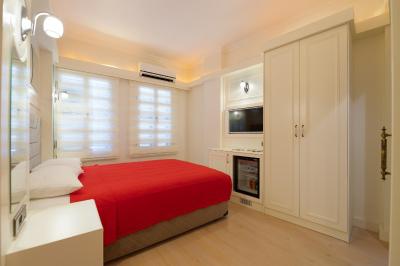 کسل بوتیک هتل