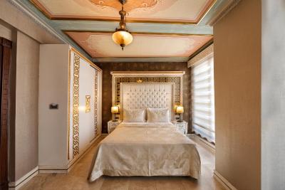 کسل بوتیک هتل