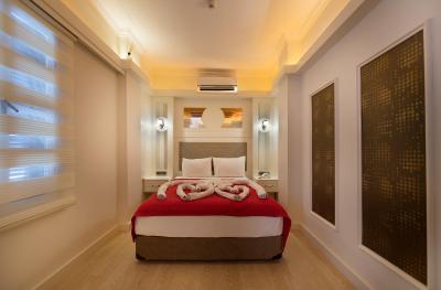 کسل بوتیک هتل