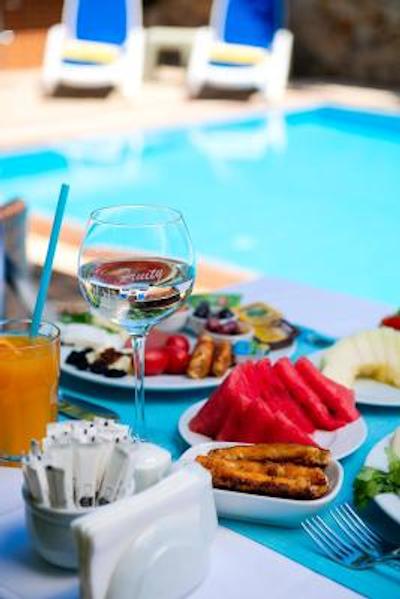 کسل بوتیک هتل