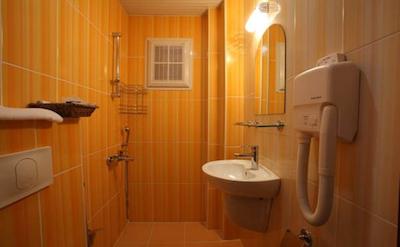 کسل بوتیک هتل