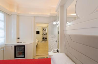 کسل بوتیک هتل