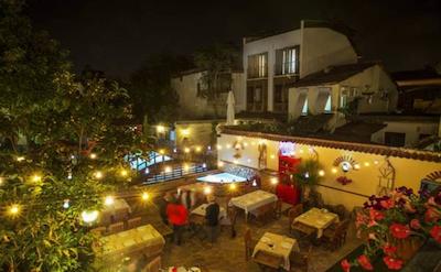 کسل بوتیک هتل