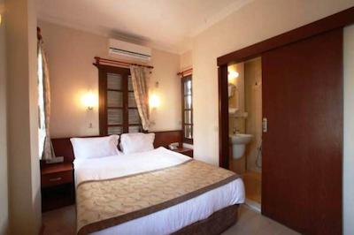 کسل بوتیک هتل