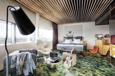 و اند م بو سیناتور کالکشن