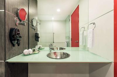 رامادا انکر کرتارو