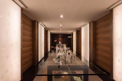 فور اسیسُنز ات مارونوچی