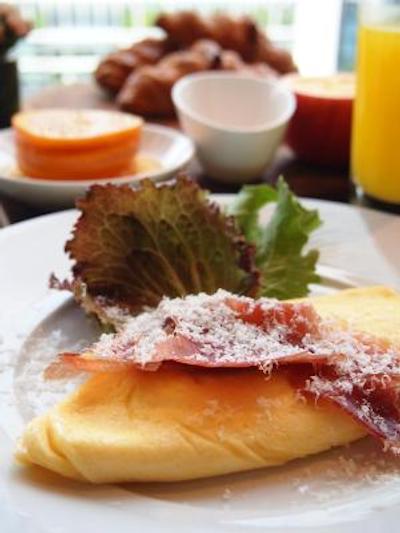 فور اسیسُنز ات مارونوچی