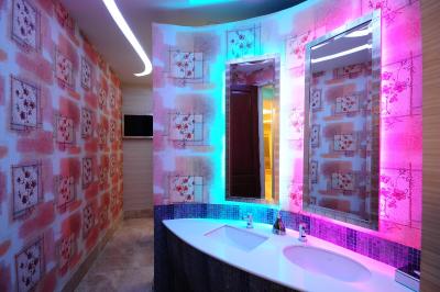 وان وان بانکوک