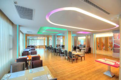 وان وان بانکوک