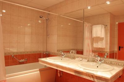 تراکیا پلازا هتل