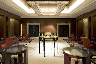 شراتون مییاکو هتل اُساکا