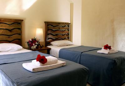 ریال استار امپیر بیچ ریزرت