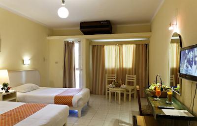 ریال استار امپیر بیچ ریزرت