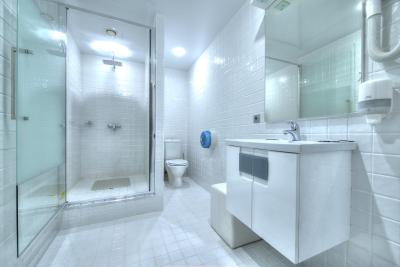 الکس هتل ات بوگاتیرسکی