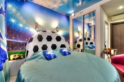 الکس هتل ات بوگاتیرسکی